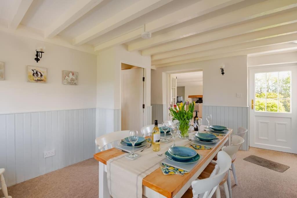 Rhos Y Bel Cottage Angelsey Llangadwaladr  Екстериор снимка