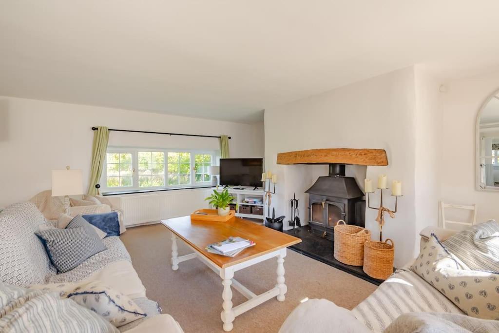 Rhos Y Bel Cottage Angelsey Llangadwaladr  Екстериор снимка