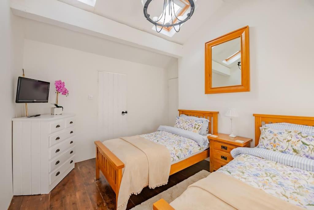 Rhos Y Bel Cottage Angelsey Llangadwaladr  Екстериор снимка
