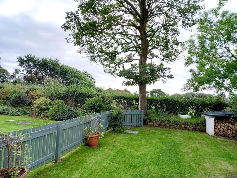 Rhos Y Bel Cottage Angelsey Llangadwaladr  Екстериор снимка