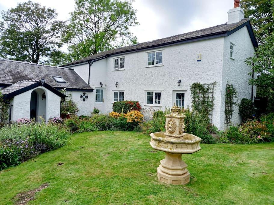 Rhos Y Bel Cottage Angelsey Llangadwaladr  Екстериор снимка