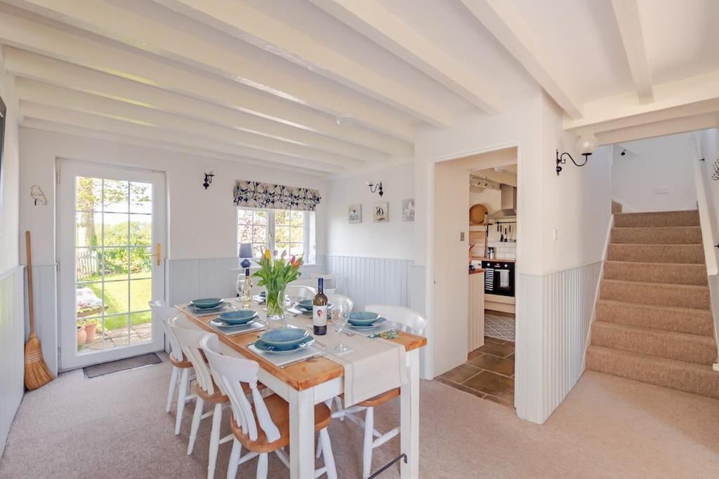 Rhos Y Bel Cottage Angelsey Llangadwaladr  Екстериор снимка