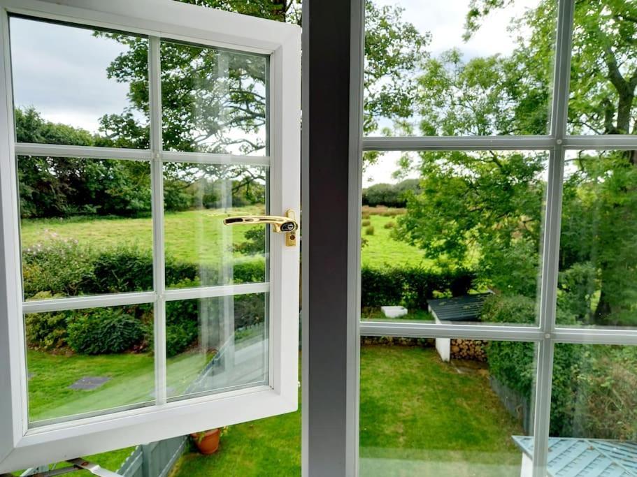 Rhos Y Bel Cottage Angelsey Llangadwaladr  Екстериор снимка